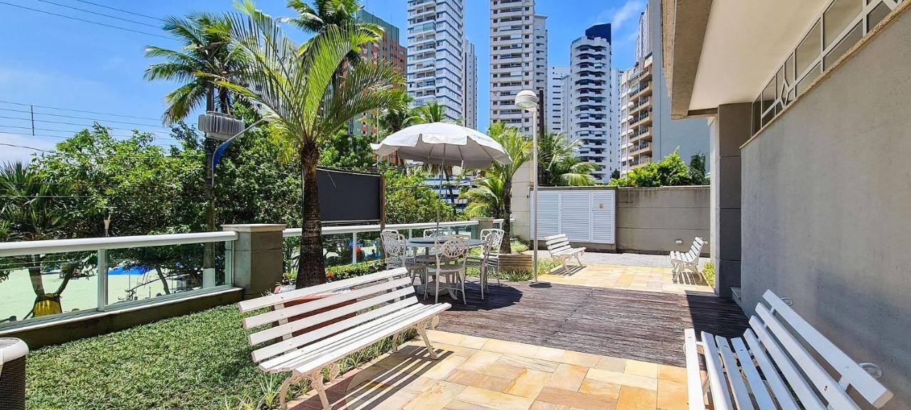 Apto Com Garagem E Lavanderia Em Frente A Praia Guaruja Exterior photo